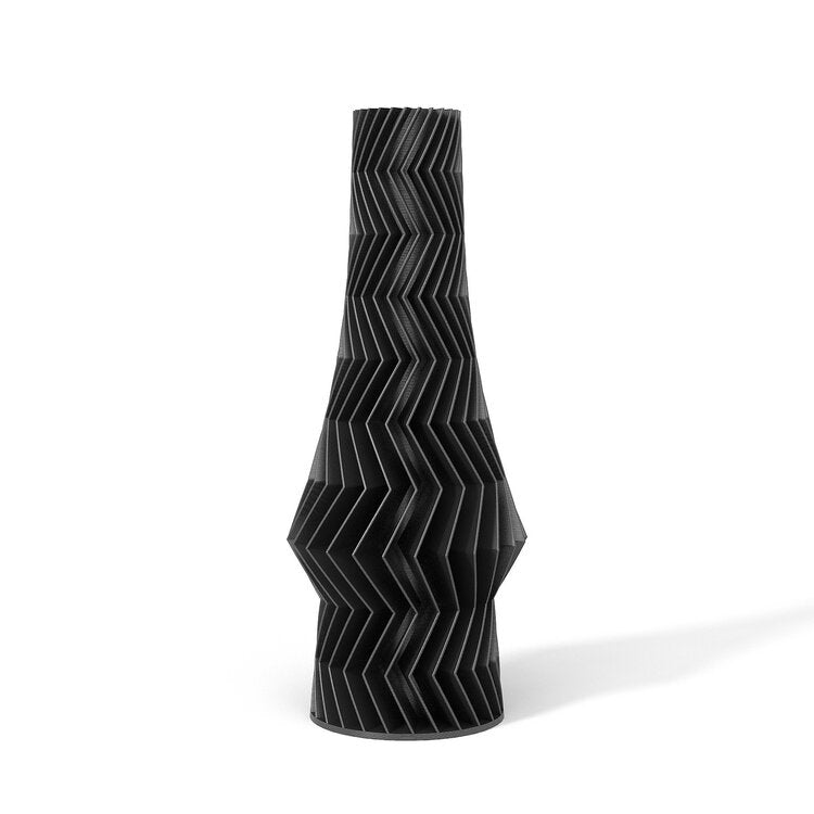 Black ZigZag Vase