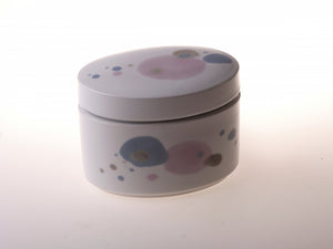 Retro porcelain painted small box